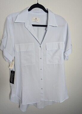 Babaton Light Blue Short Sleeve Utility Button-Down Shirt with Chest Pockets